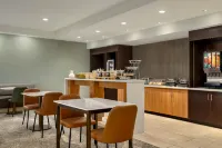 TownePlace Suites Alexandria - فطور