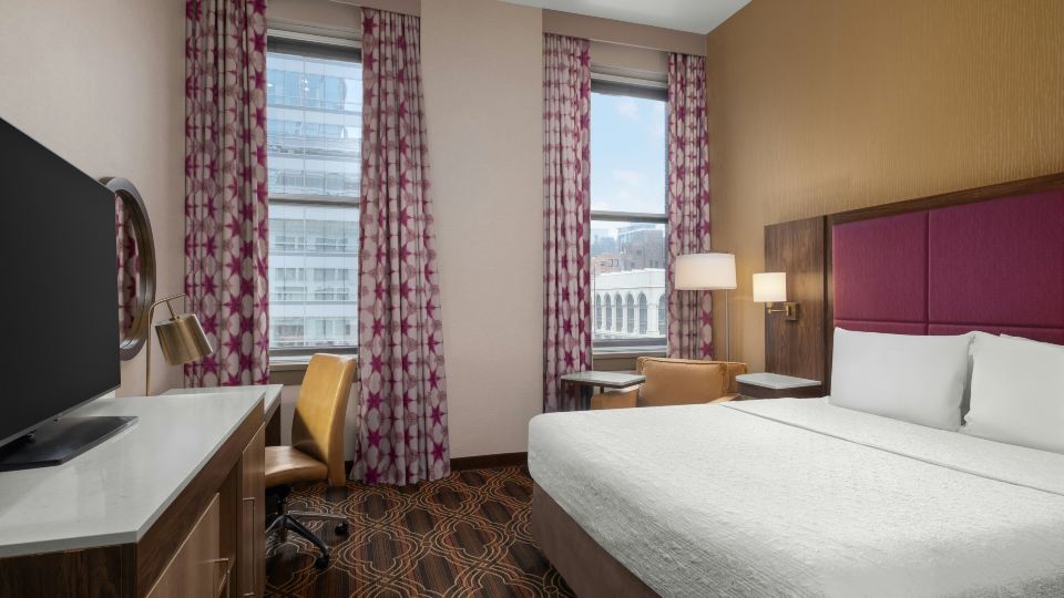 Hampton Inn Majestic Chicago Theatre District