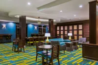 Fairfield Inn & Suites Riverside Corona/Norco - Pysäköinti