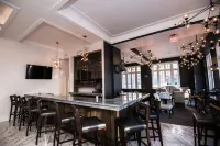Redmont Hotel Birmingham, Curio a Collection by Hilton - parking