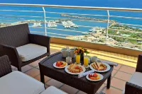 Venezuela Marriott Hotel Playa Grande - breakfast