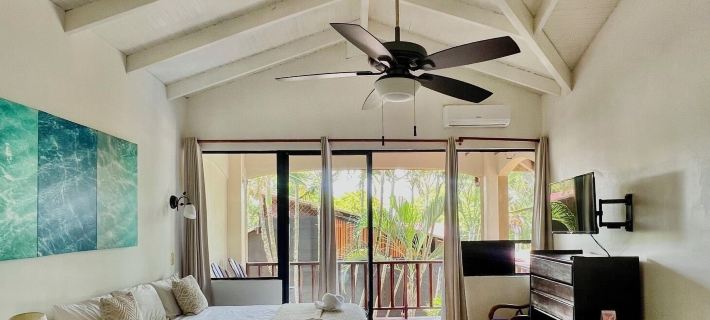 The Backyard Beachfront Hotel Hotel a Jacó