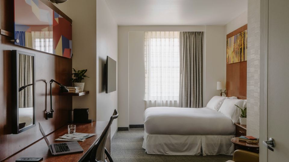 Club Quarters Hotel in Philadelphia