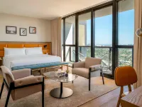 The Dalmar, Fort Lauderdale, a Tribute Portfolio Hotel Hotels near Las Olas