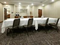 Hampton Inn Green Bay Downtown - Parking
