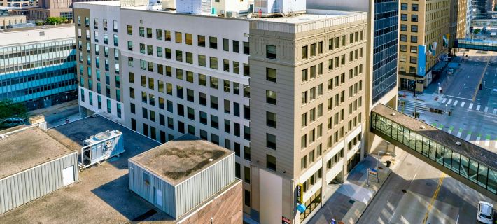 Home2 Suites by Hilton Minneapolis Downtown Hotels in Minneapolis