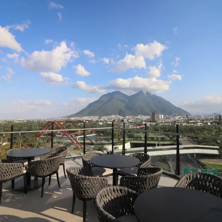 Holiday Inn Express MONTERREY - FUNDIDORA by IHG