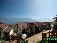 Sea of Clouds Vacation Villa Hotels near Hehuan Mountain (Hehuanshan)