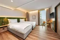 H+ Hotel Frankfurt Eschborn - Gym