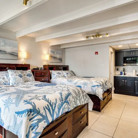 Dolphin & Manatee Cove Condo: Beach Access + More!
