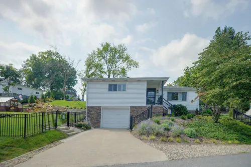 Luxurious Morgantown Retreat w/ Stunning Views! - 3-Star
