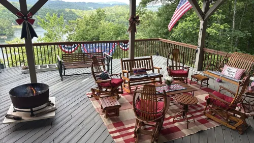10-min. drive to Cashiers. Scenic lake and mountain range vistas. - WiFi