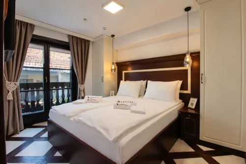 Villa Amfitea - غرفة مطلة على الجبل