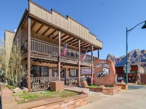 Pioneer Lodge Zion National Park-Springdale