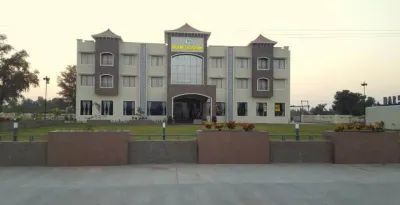 Hotel Darshan Hotels in Visnagar