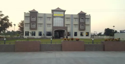 Hotel Darshan Hotels in Mahesana