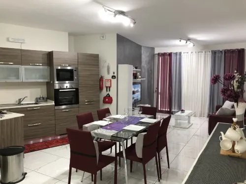 Sea View 2 Bed Apartment Close to Beach Hotels in Marsaskala