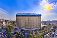 Laleh International Hotel Các khách sạn ở Tehran