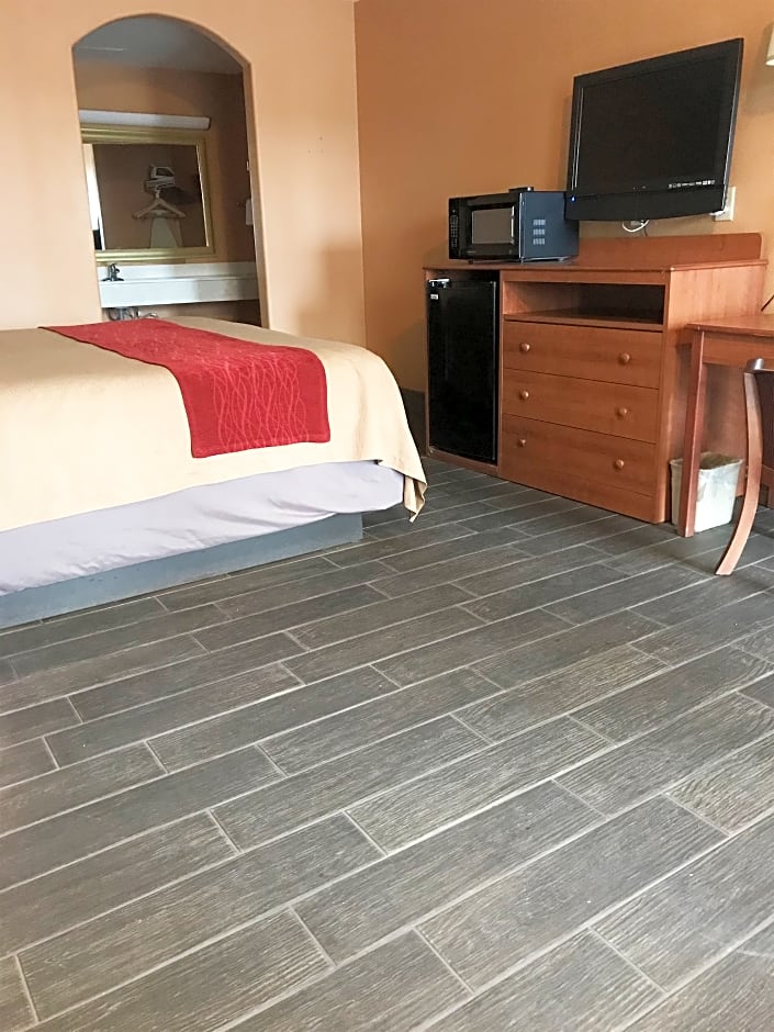 Sky-Palace Inn & Suites Laredo