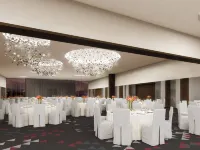 提比里斯美特馳宮喜來登大飯店 伊萨尼附近的飯店