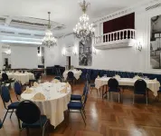 Grand Hotel de Valenciennes Hotels in Saint-Amand-les-Eaux