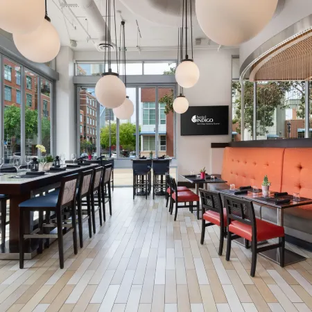 Hotel Indigo SAN DIEGO-GASLAMP QUARTER by IHG Отели рядом с достопримечательностью «Стадион «Петко-Парк»»