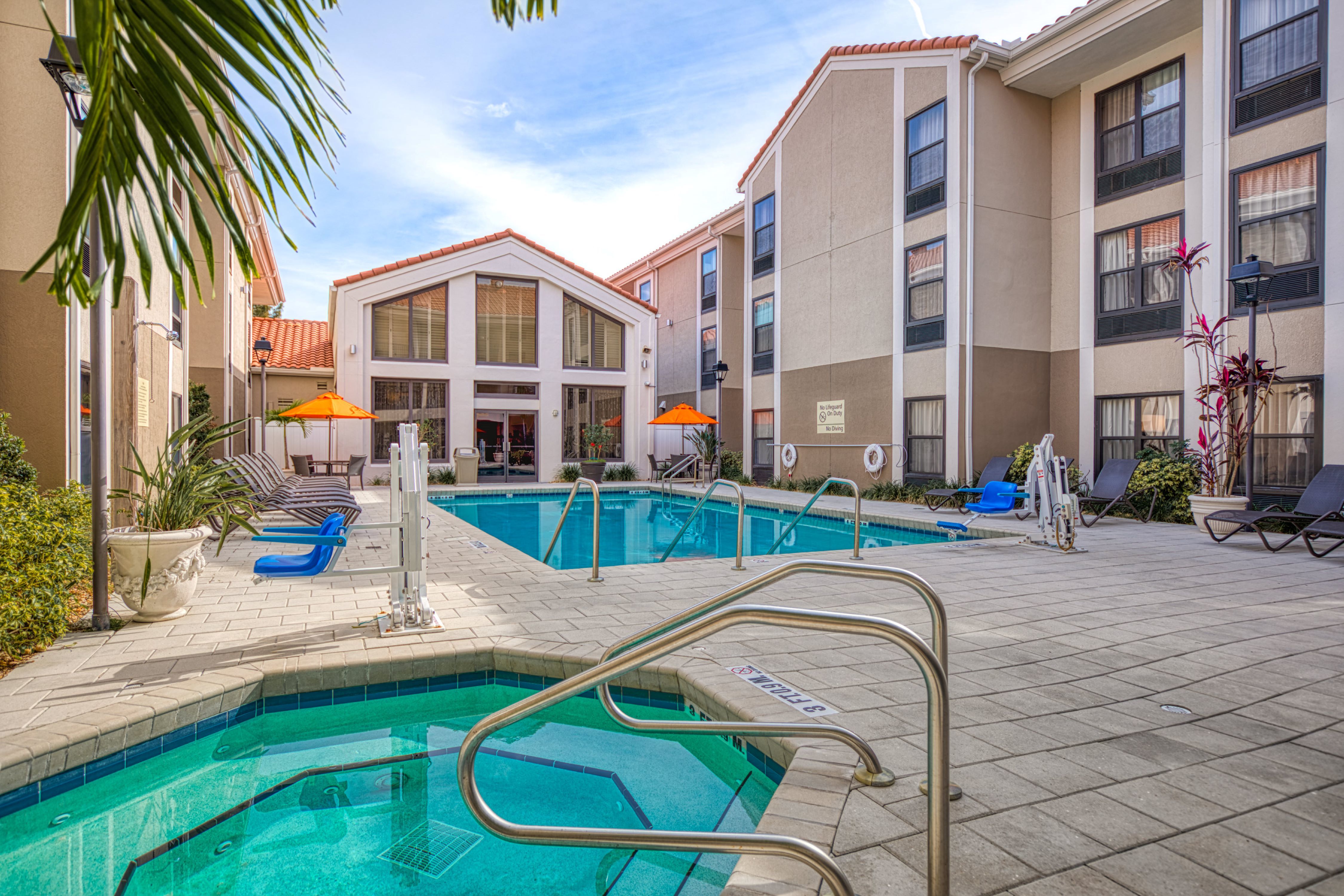 Hampton Inn & Suites Orlando/East UCF Area, FL