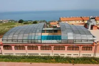Villaggio Hotel Club la Pace Các khách sạn gần Summer Luna Park