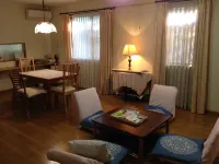 Bamboo House Các khách sạn gần Công viên Giải trí Hirakata