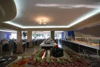 卡斯特羅海灘酒店 - 早餐