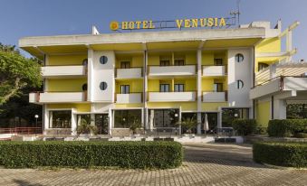 Hotel Ristorante Venusia - Housity