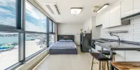 Busan Beach Heim Pension (Sunrise Spot) - Gastkamer Met Uitzicht Op De Oceaan A302