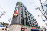 Suwon Piano スウォンスポーツコンプレックス周辺のホテル