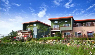 Terrace on the Cloud Hotels near Ocean 700