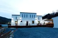 Jecheon Cloud Pension (Cheongpungho Cable Car)