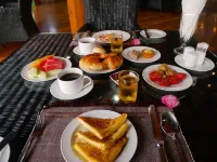 Royal Nadi Resort - breakfast