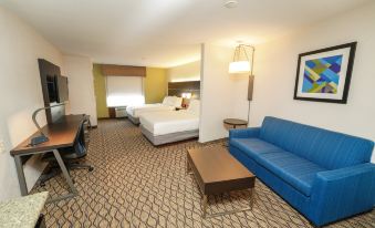 Holiday Inn Express & Suites Springfield-Medical District