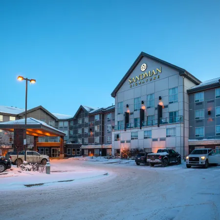 Sandman Signature Edmonton South Hotel