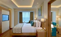 Golden Sarovar Portico