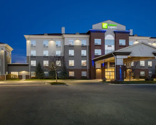 Holiday Inn Express & Suites AIRDRIE-CALGARY NORTH by IHG Hotels in Airdrie