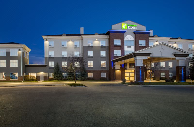 Holiday Inn Express & Suites Airdrie-Calgary North by IHG