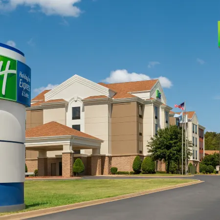 Holiday Inn Express & Suites MCALESTER by IHG