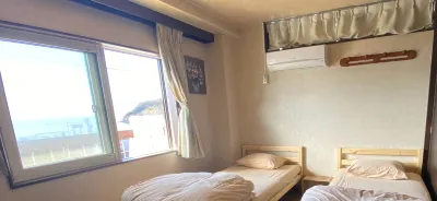 Seaside House Right in Front of Numazu MarinaReso Hotels near Blue Cave (Awashima Pedestrian Tunnel)