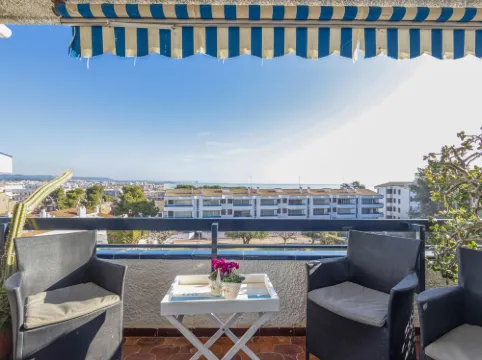 Ursula 托里代巴拉酒店