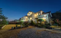 Buan Flaura Pension Các khách sạn ở 