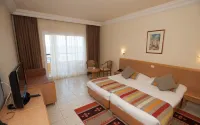 Hotel Nour Palace Resort & Thalasso Mahdia Hotels near Relax shopping center