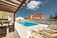 5Br Villa with Private Pool and Snooker Room