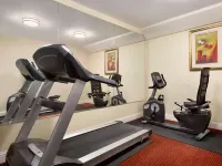 Ramada by Wyndham Oakland Downtown City Center Hotels in Oakland