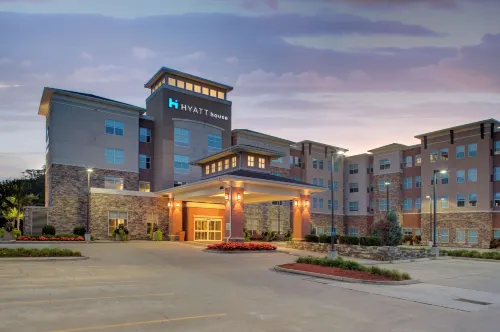 Hyatt House Shelton فنادق في Trumbull
