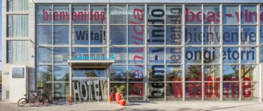 Ilunion Valencia 4 Отели в г. Валенсия